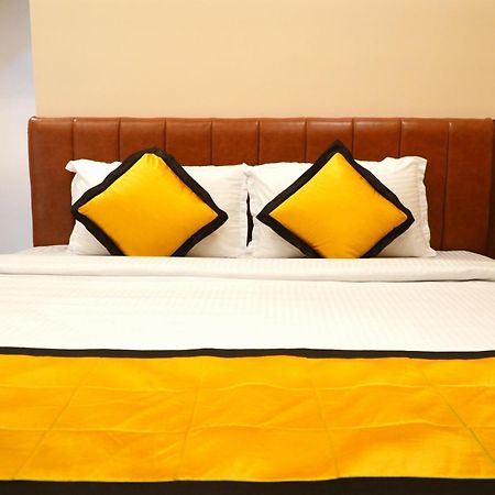Uj Pallazzio - Business Class Luxury Hotel Tiruvannāmalai 외부 사진