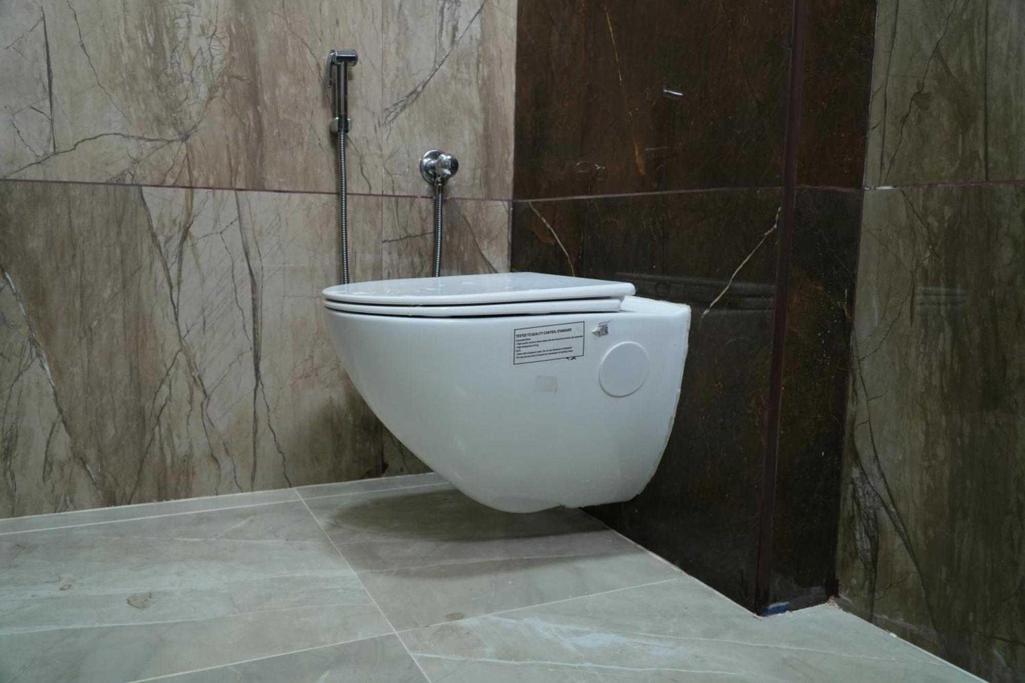Uj Pallazzio - Business Class Luxury Hotel Tiruvannāmalai 외부 사진