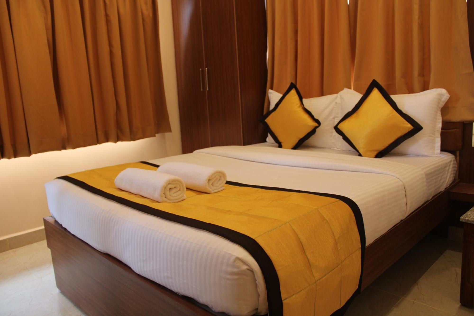 Uj Pallazzio - Business Class Luxury Hotel Tiruvannāmalai 외부 사진