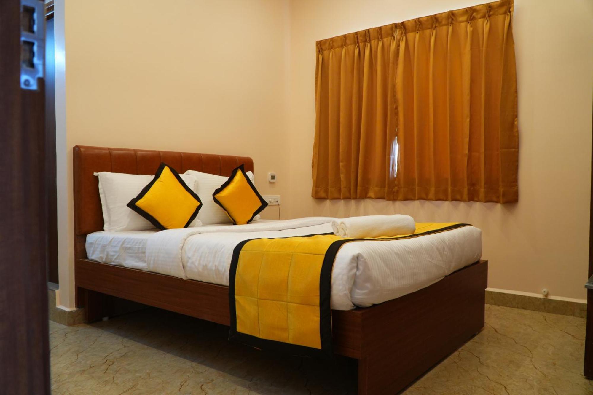 Uj Pallazzio - Business Class Luxury Hotel Tiruvannāmalai 외부 사진